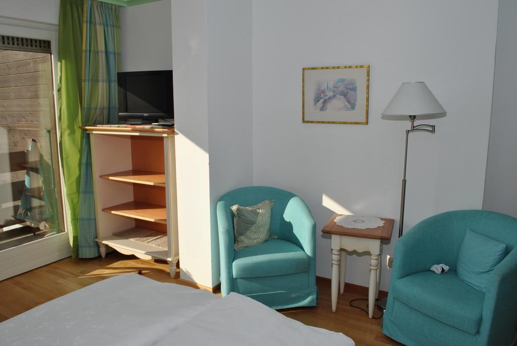 Nüziders Hotel Daneu מראה חיצוני תמונה
