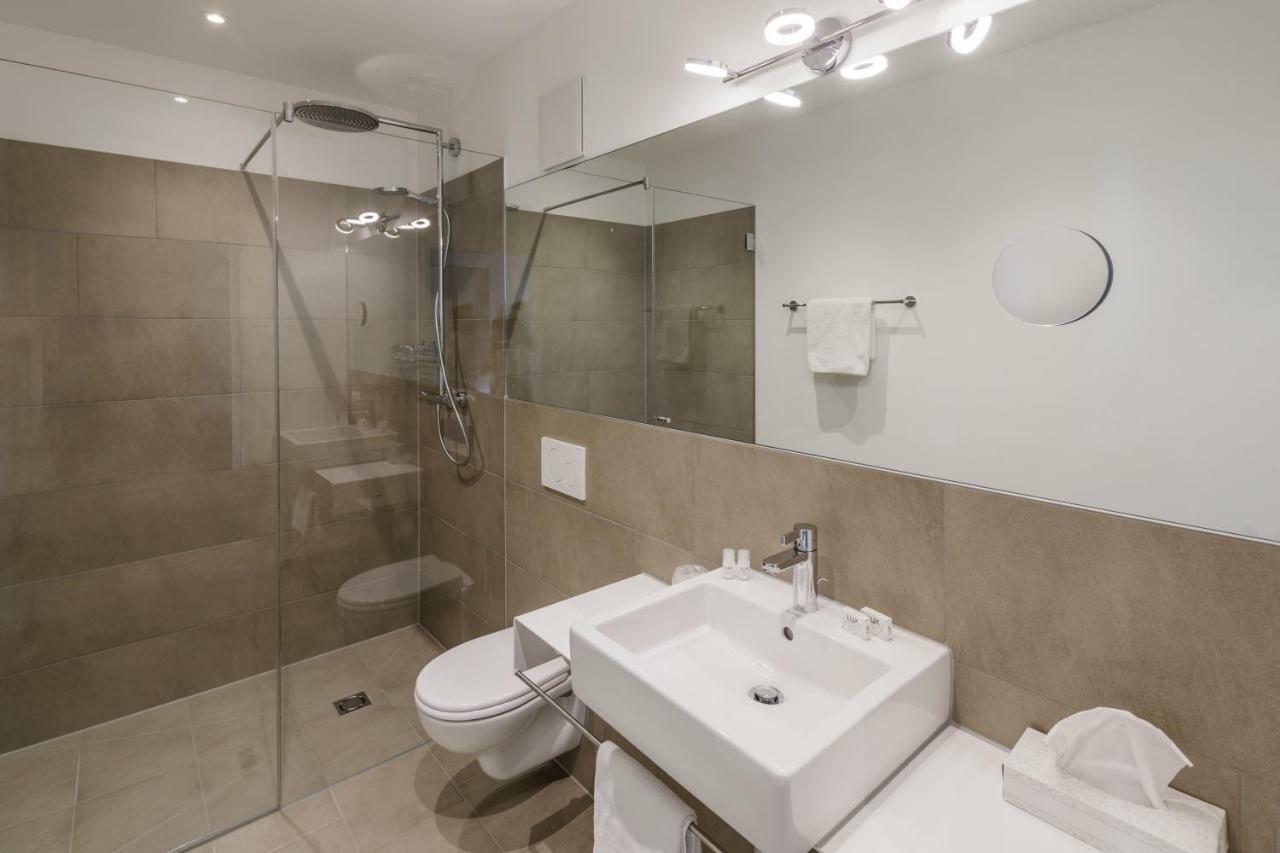 Nüziders Hotel Daneu מראה חיצוני תמונה